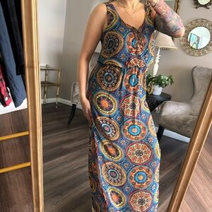 Vintage retro maxi dress | size medium